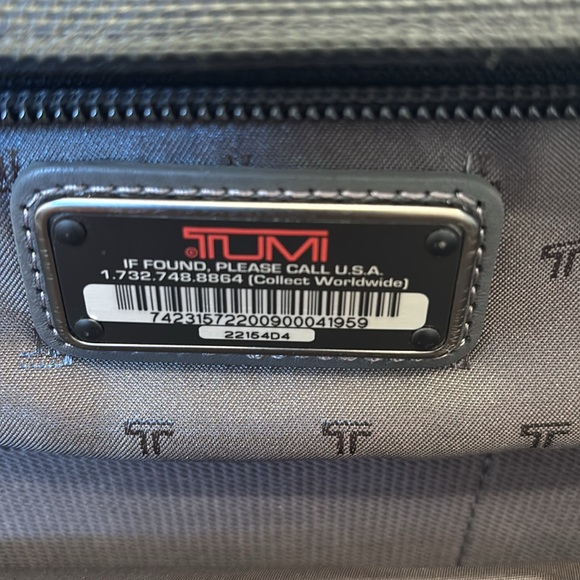 Unisex Tumi Alpha Ballistic Nylon 18" Boarding Tote in Black, OS- NWOT! - Picture 8 of 12